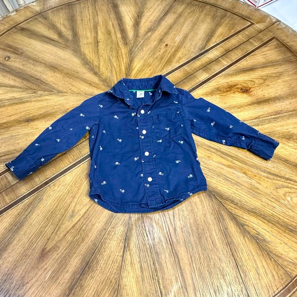 EUC Carter’s Toddler Boys Button Down Navy Helicopter Long Sleeve Shirt—Size 2T - Picture 2 of 2
